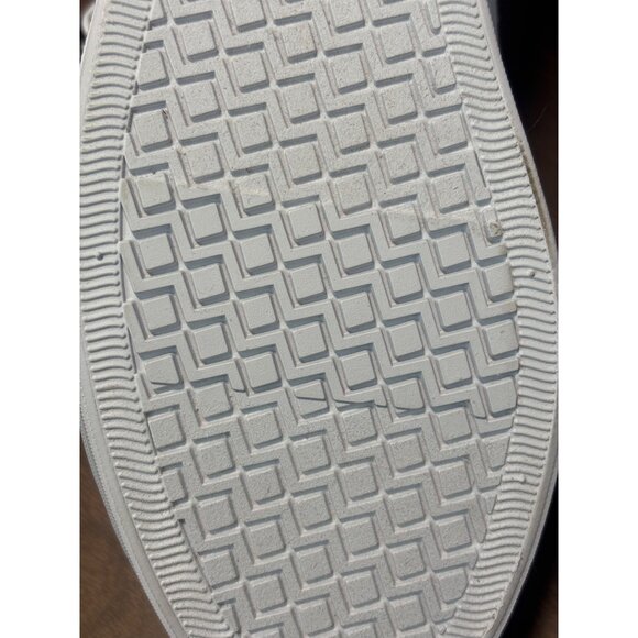 Disney Mickey Mouse High Top Sneakers Canvas Print Womens US 9 Red Black Design - Picture 13 of 13